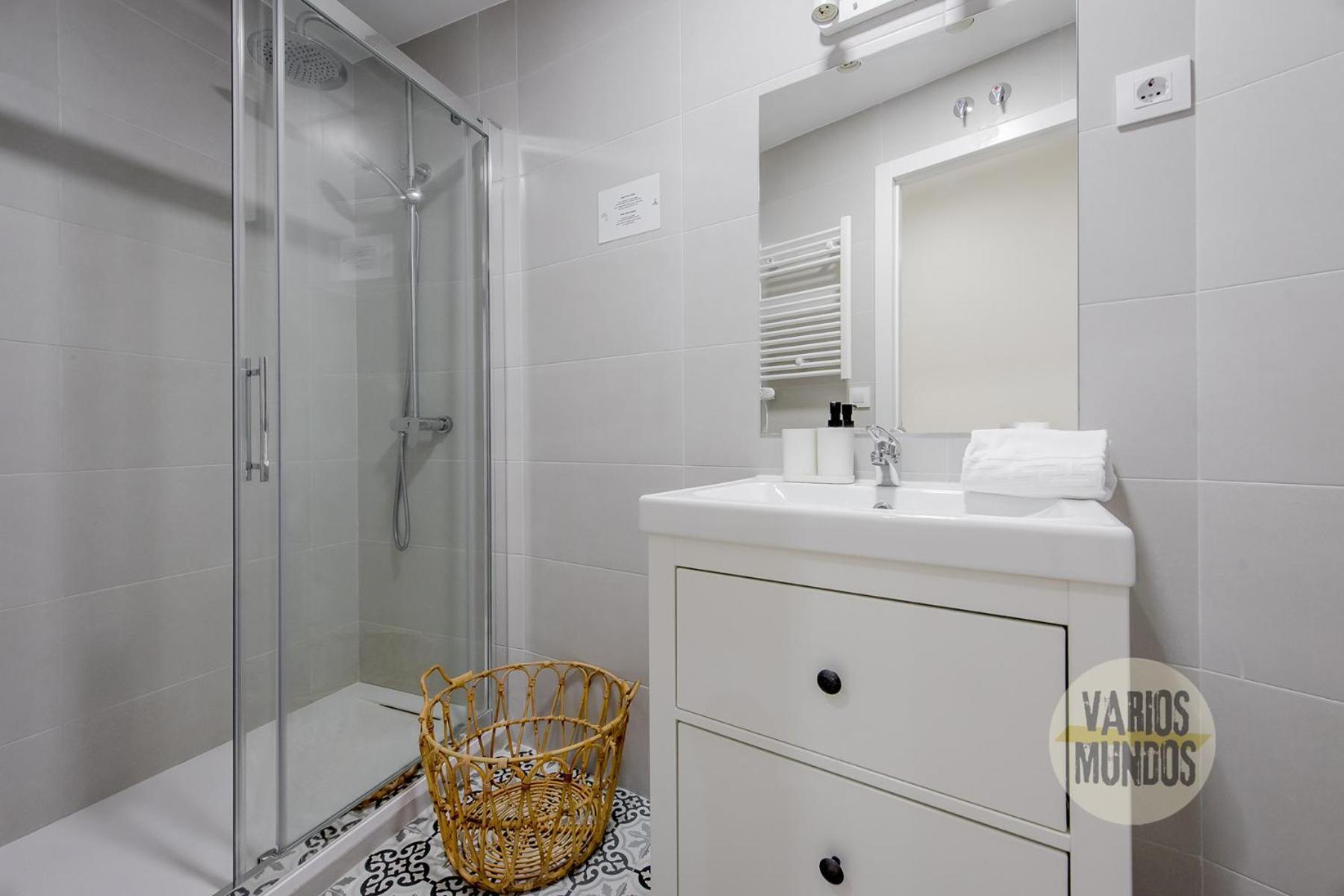 Appartement Spacious New Aparment 8pax En La Plaza De Tirso E1 Madrid